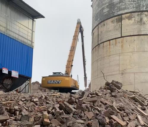 二十天攻堅除險患  一以貫之筑安全——公司石灰廠重大結構隱患應急處置工程紀實2.jpg